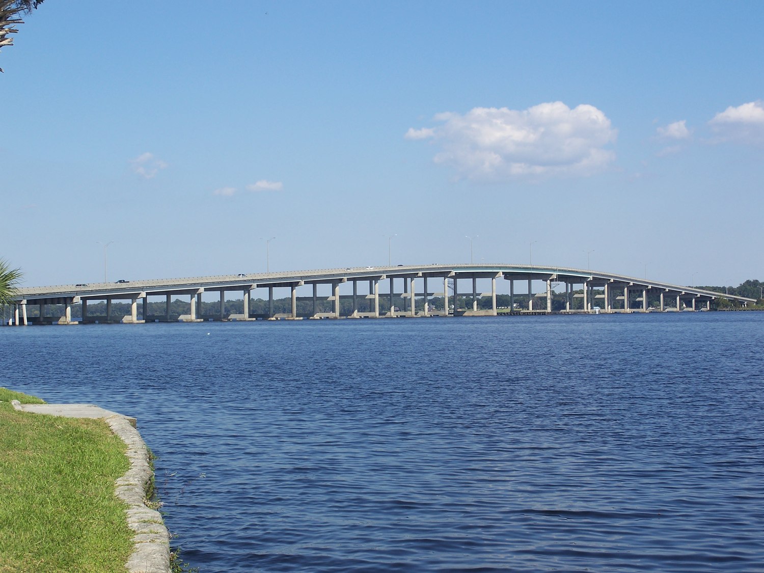 Memorial Bridge crossing the St. Johns River at Palatka, Florida